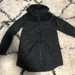 Burton snow jacket prowess